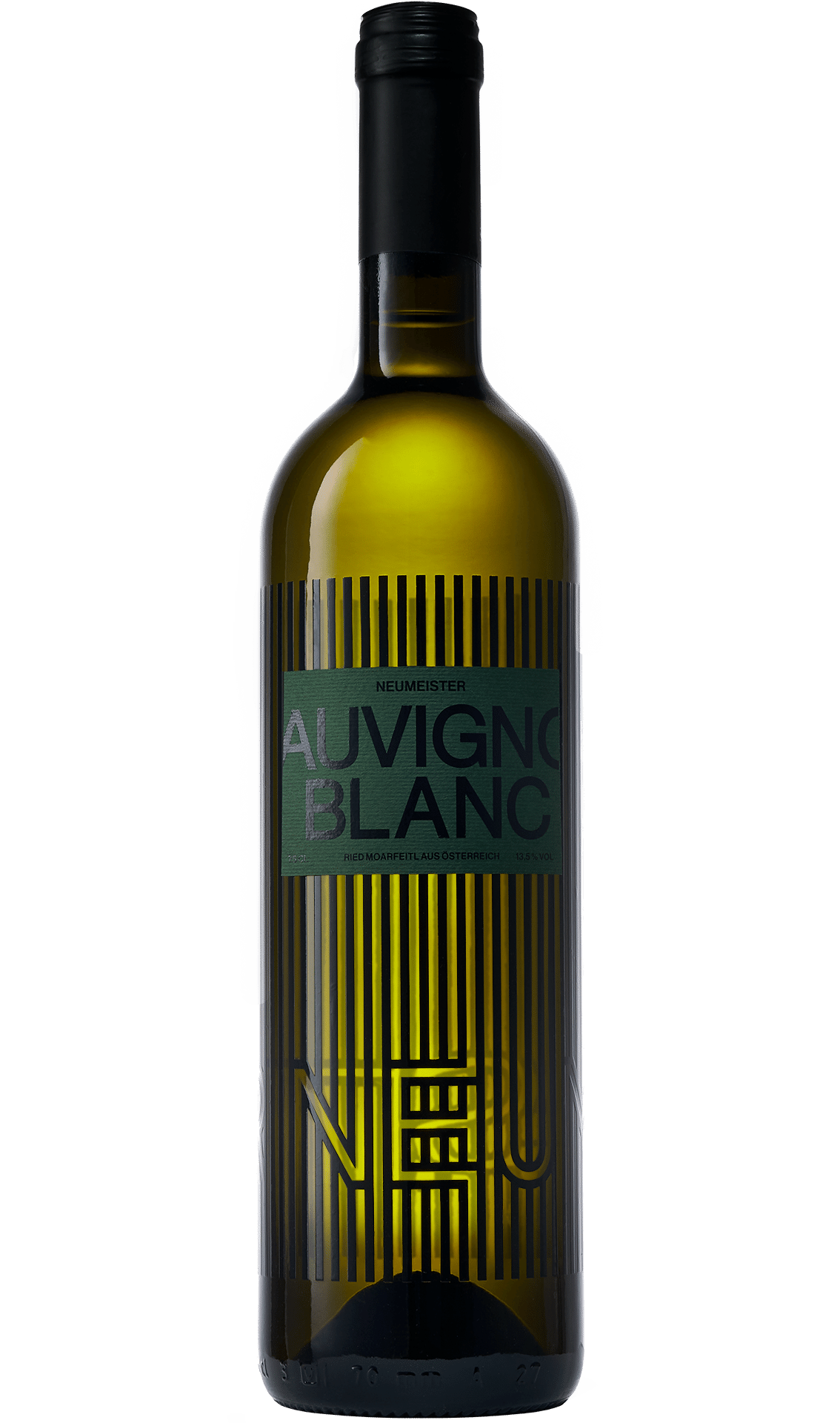 Neumeister Sauvignon Blanc wine bottle